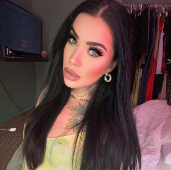 Meet your Posher, Lauren - Picture 1 of 1